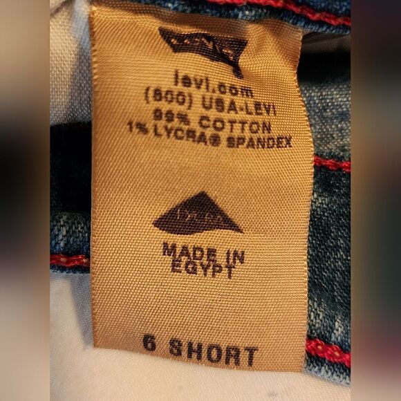 Levi's 550 Relaxed Boot Cut Size 6 Short - Picture 5 of 9